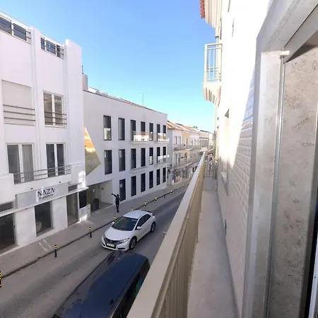 Oro Nero Arte - Luxury With Terrace נאזרה